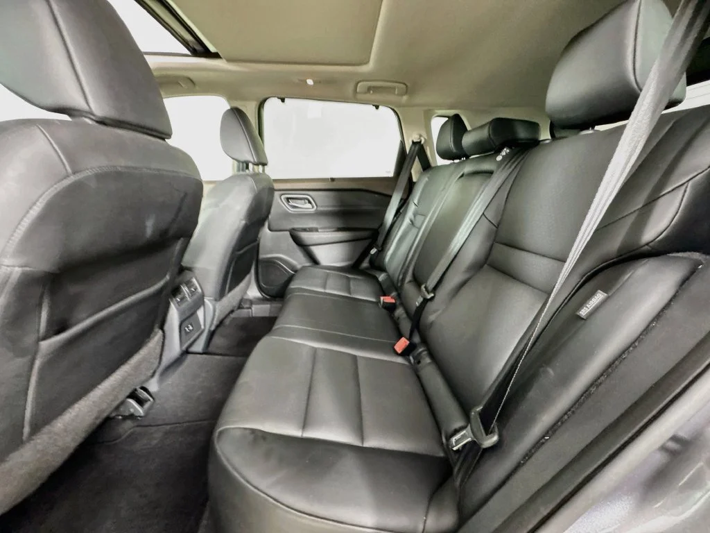 Used 2021 Gun Metallic Nissan SV image 29