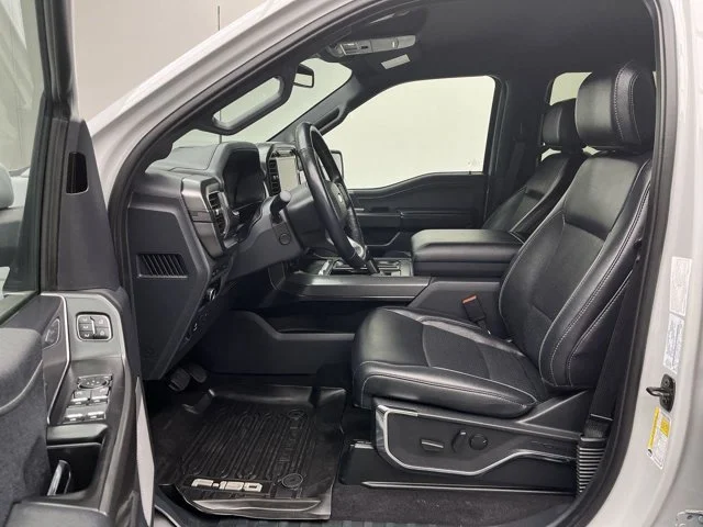 Used 2024 White Ford LARIAT image 12