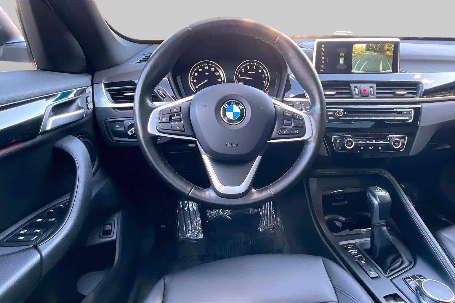 Used 2018 Alpine White BMW xDrive28i image 5