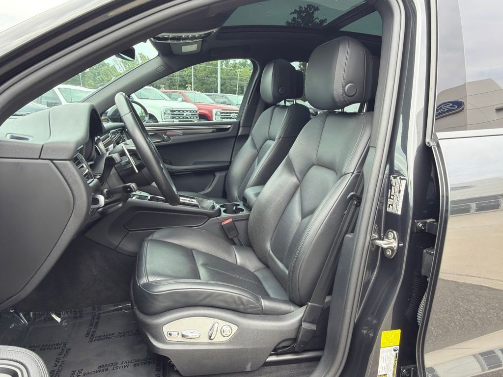 Used 2023 Volcano Black Porsche T image 10