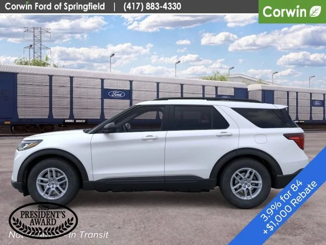 New 2026 Star White Metallic Tri-Coat Ford Active image 4