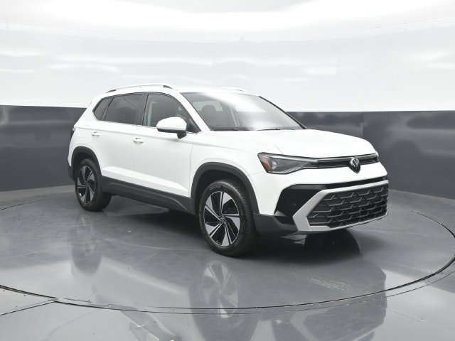 2025 Volkswagen Taos
