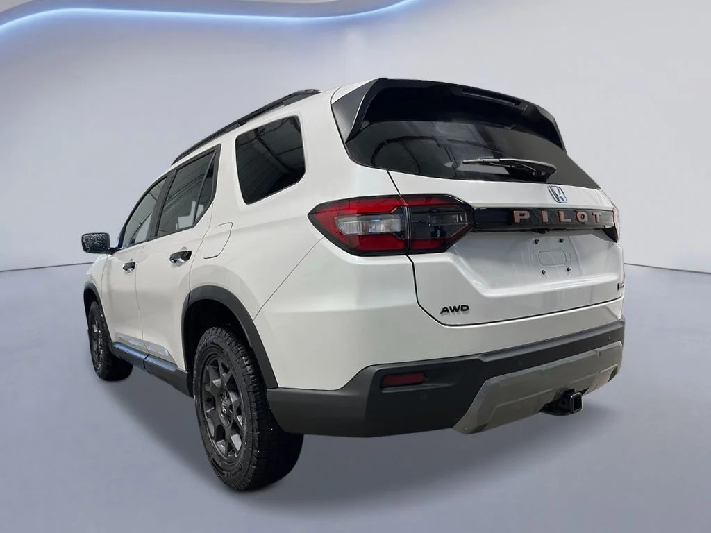 New 2026 Platinum White Pearl Honda TrailSport 3.5 image 3