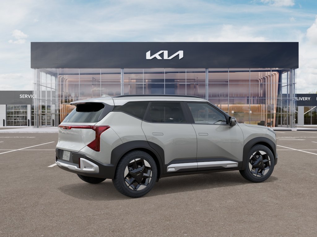 New 2027 Ivory Silver Kia EX image 6