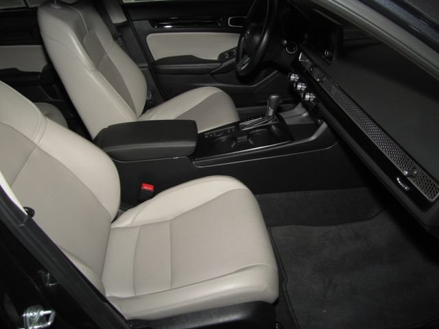 2022 Honda Civic Hatchback EX-L - Photo 21