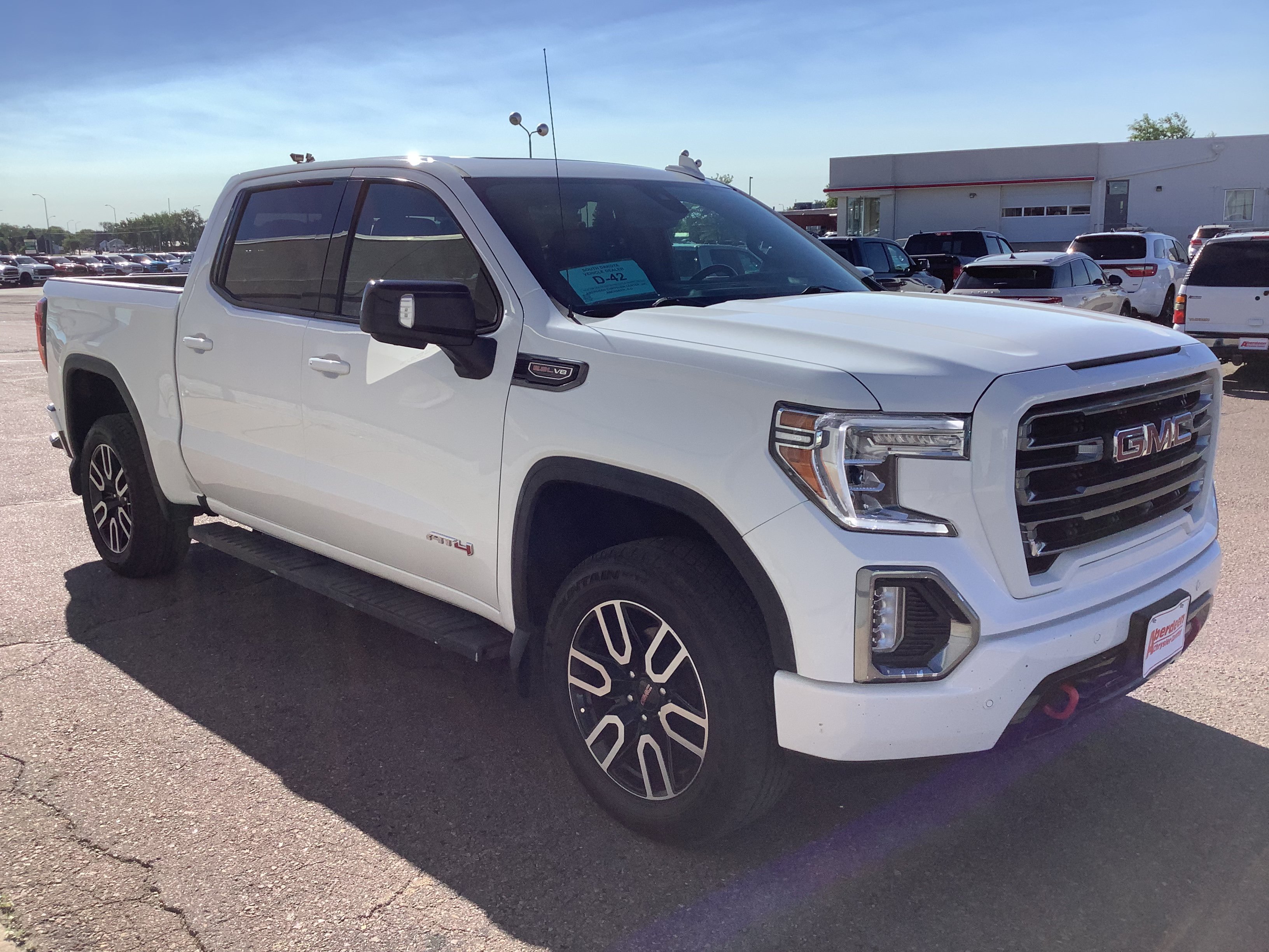 Used 2021 White GMC AT4 image 4