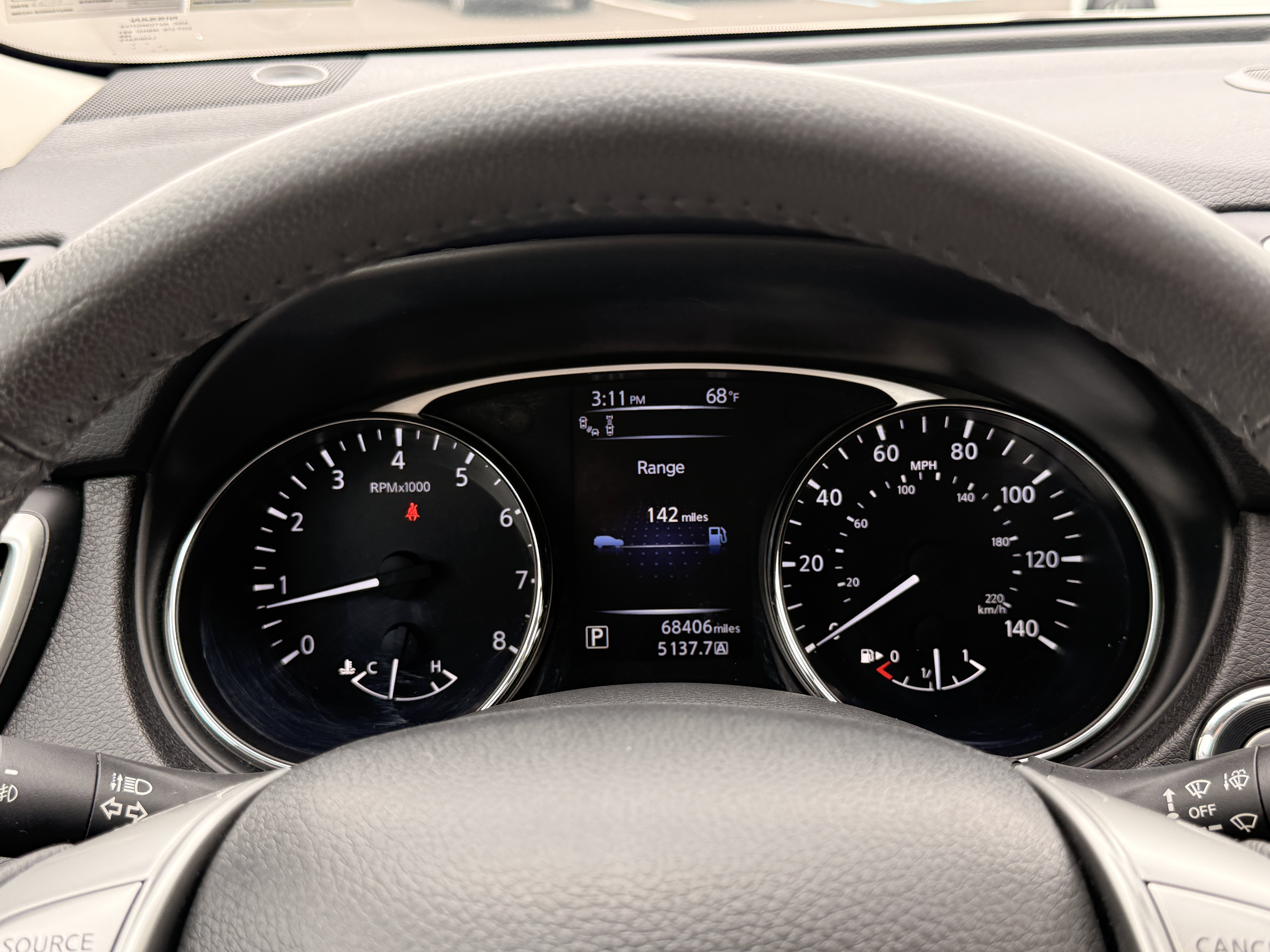 Used 2016 Pearl White Nissan SL image 27