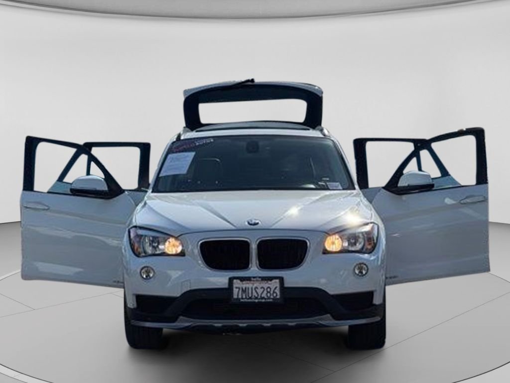 Used 2015 Alpine White BMW sDrive28i image 29