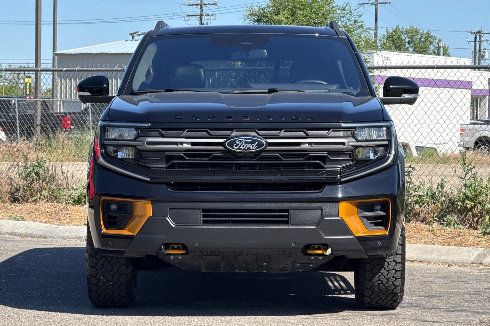 Used 2025  Ford Tremor image 9