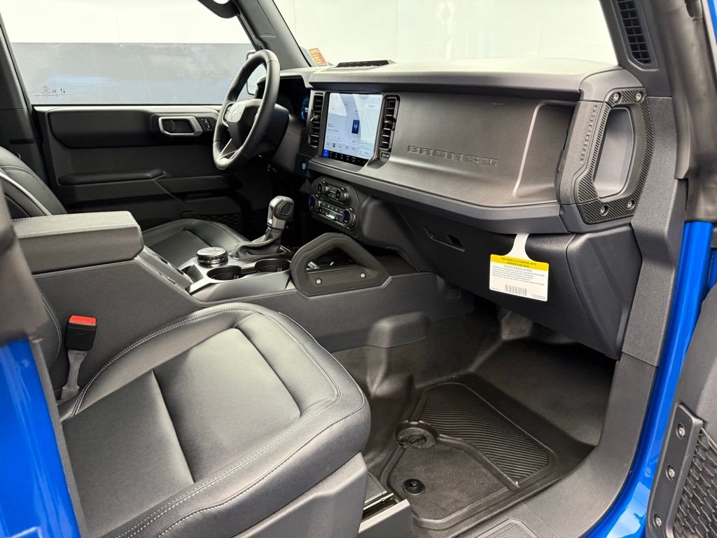New 2026 Velocity Blue Metallic Ford Badlands® image 64