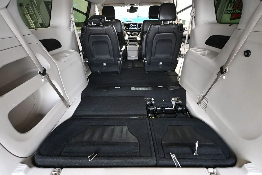 2022 Chrysler Pacifica Touring L - Photo 41
