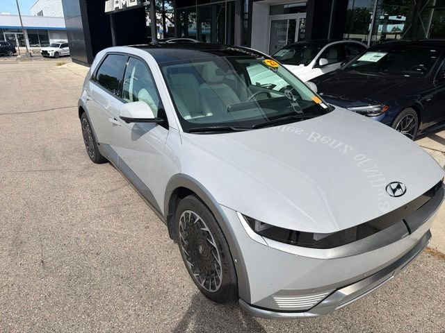 Used 2023 Gray Hyundai Limited image 2
