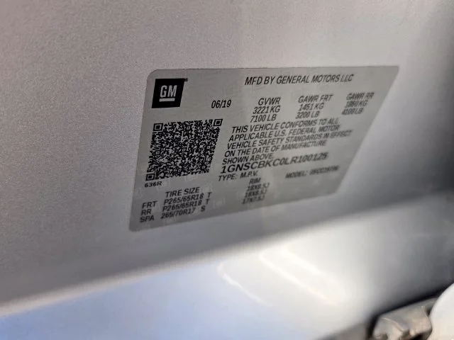 Used 2020 Silver Chevrolet LT image 21