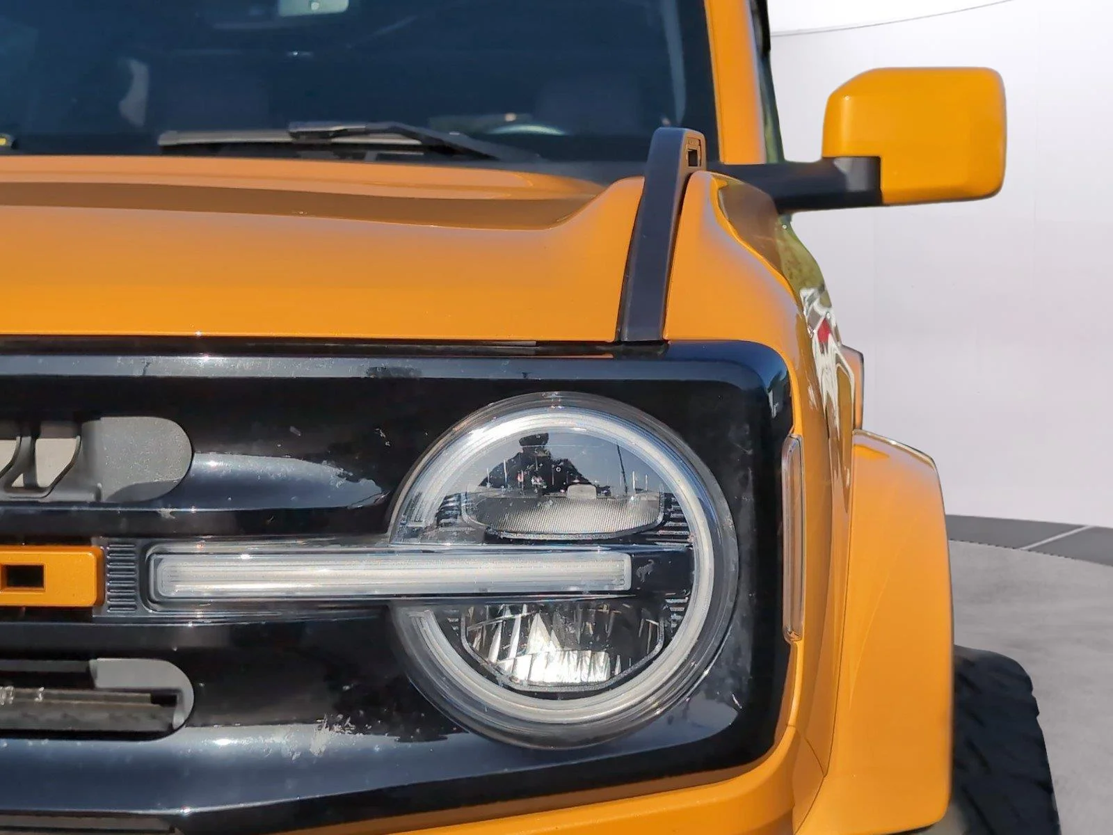 Used 2021 Cyber Orange Metallic Tri-Coat Ford Outer Banks image 37