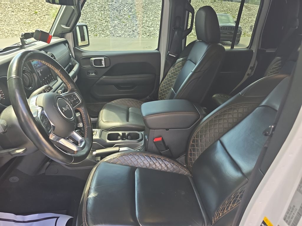 Used 2021 White Jeep Overland image 13