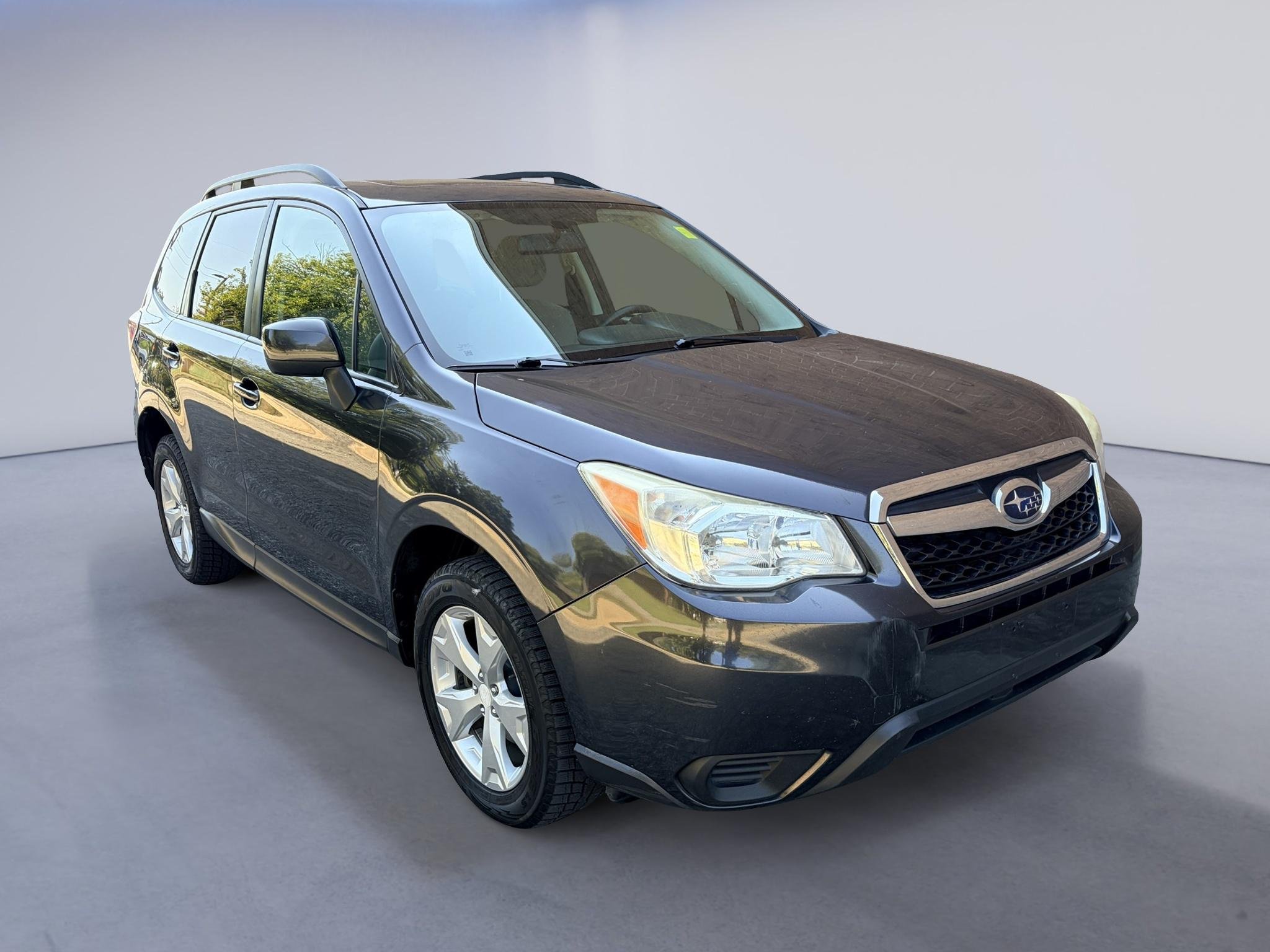Used 2015 Dark Gray Metallic Subaru 2.5i Premium image 7