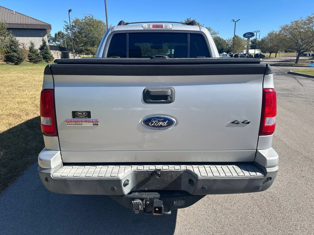 Used 2010 Silver Ford XLT image 6