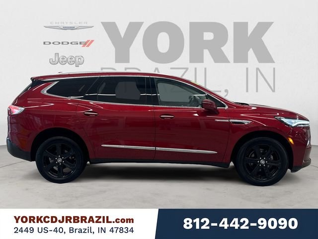 Used 2023 Red Buick Essence image 6