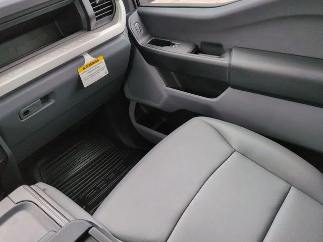New 2026 Oxford White Ford F-250® XL image 17