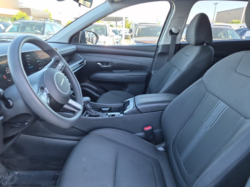 Used 2025 Silver Hyundai SEL image 15
