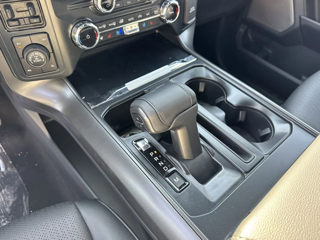 New 2026 White Ford Lariat image 31