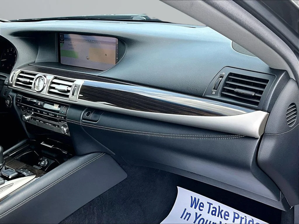 Used 2016 Gray Lexus 460 image 16