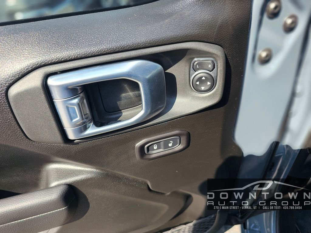 New 2026 Anvil Clearcoat Jeep Sport S image 19
