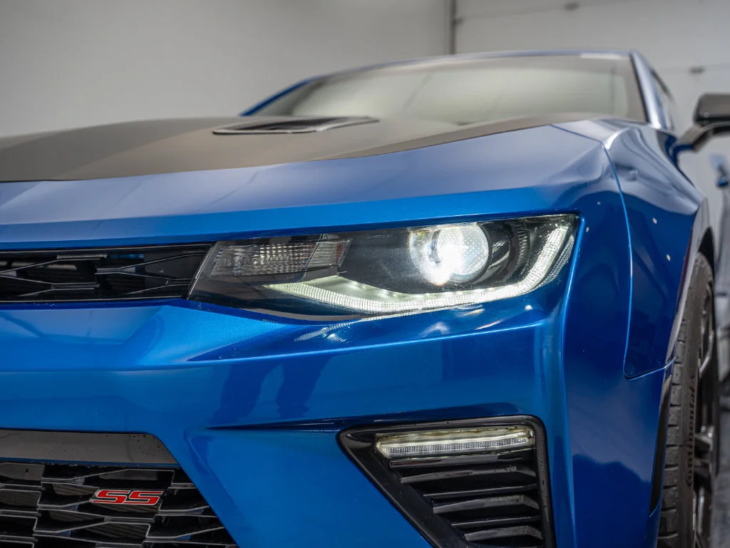 Used 2018 Hyper Blue Metallic Chevrolet SS image 13
