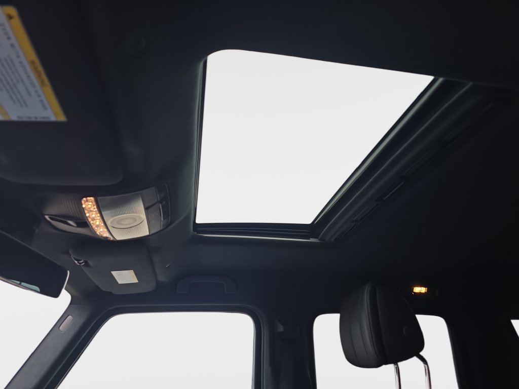 Used 2022 Blue Mercedes-Benz G 63 AMG® image 33