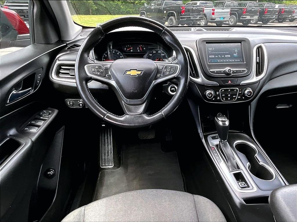 Used 2018 Red Chevrolet LT image 16