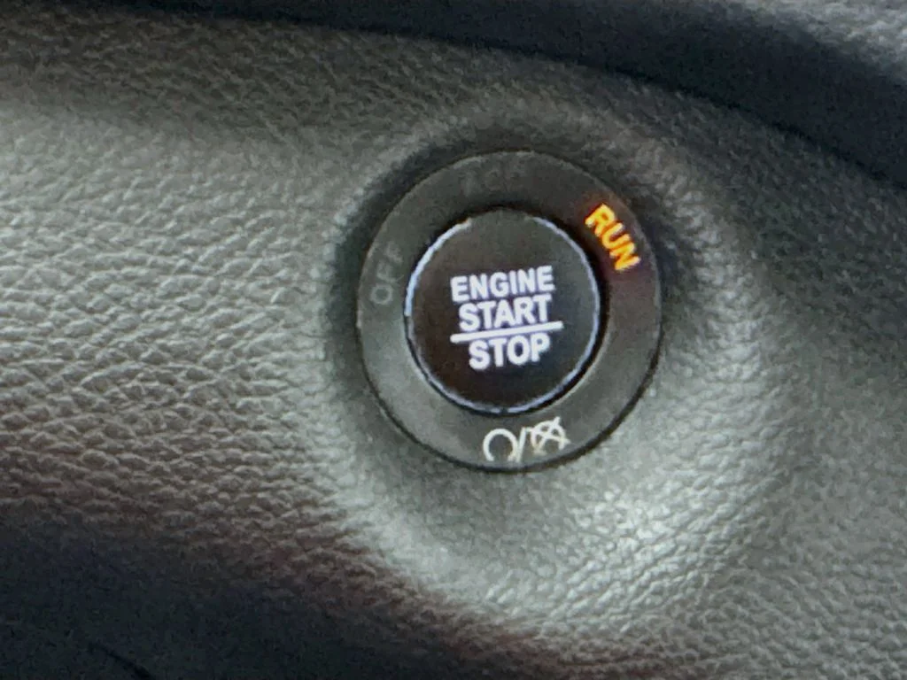 Used 2019 Green Jeep Latitude Plus image 19