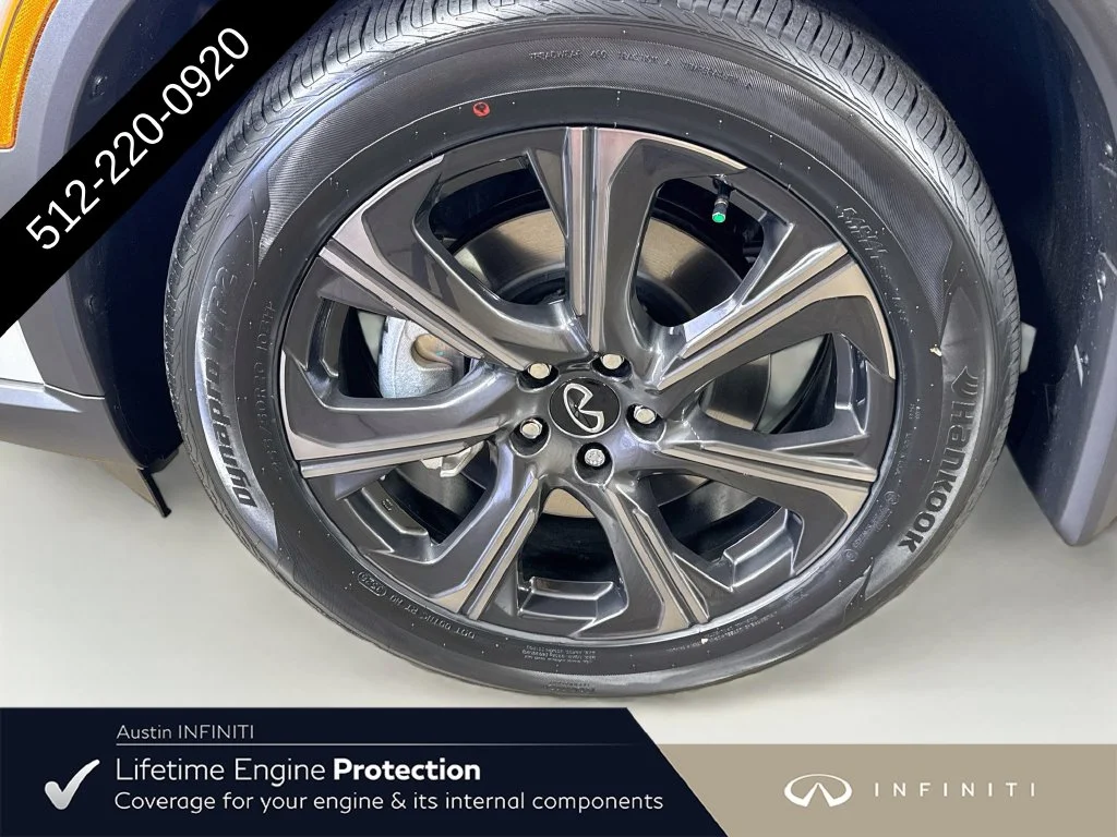 New 2027 White INFINITI Autograph image 43