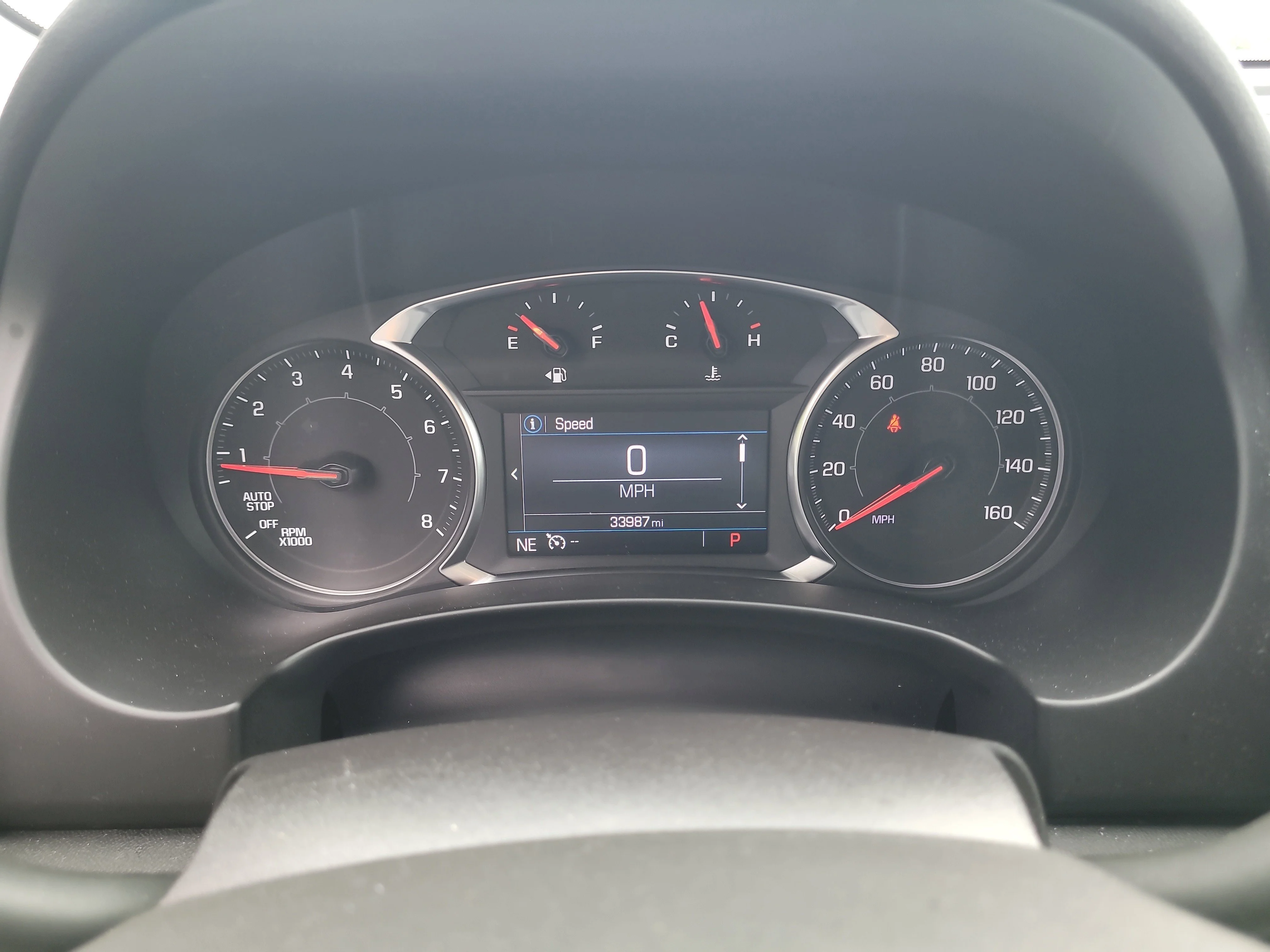 Used 2024 Summit White GMC SLE image 29