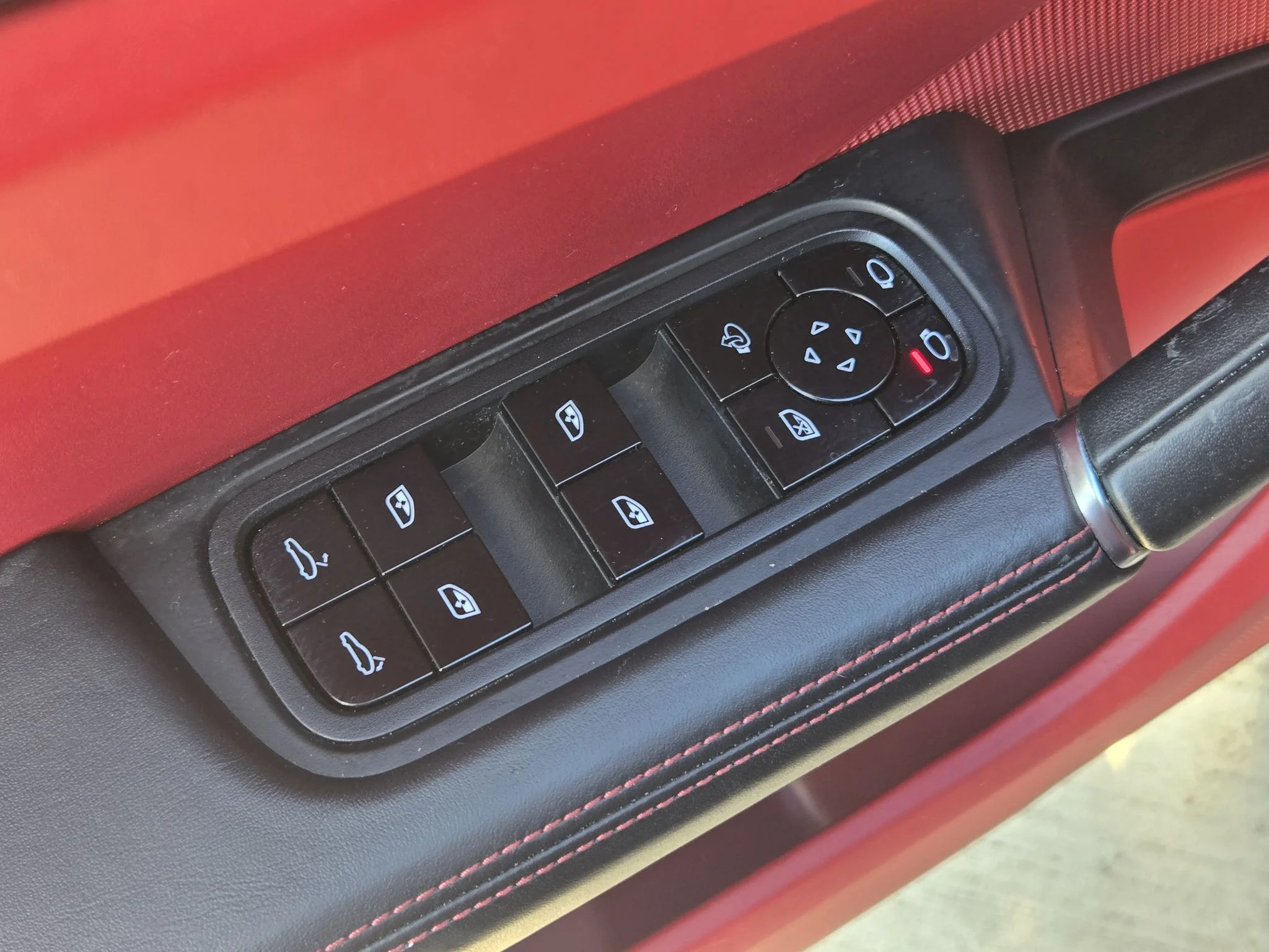 Used 2020 Quartzite Metallic Porsche S image 23
