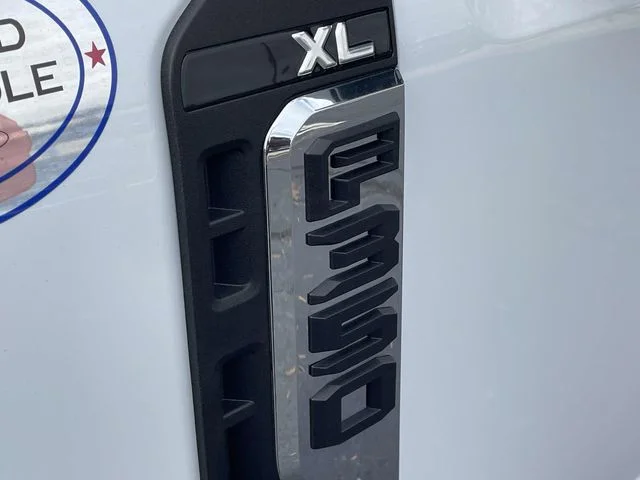 New 2026 Oxford White Ford F-350® XL image 22