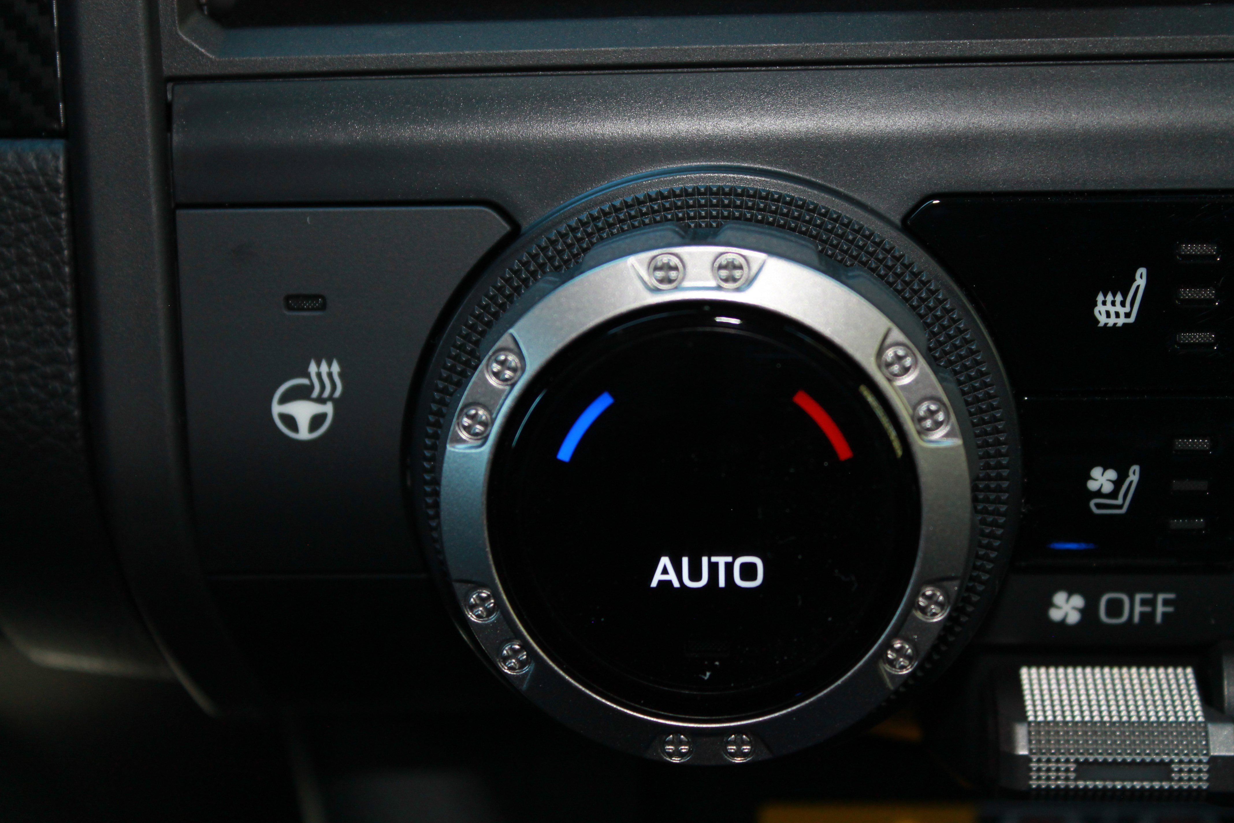 2025 Toyota Tacoma TRD Pro - Photo 38