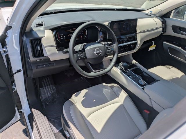 New 2026 Everest White Pearl Tricoat Nissan SL image 10