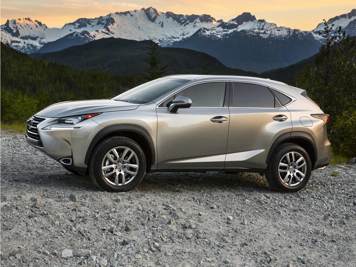 Used 2017 White Lexus 200t image 1