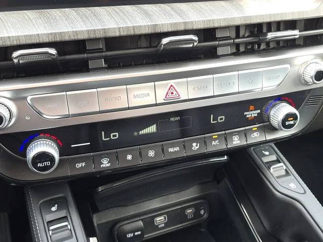 Used 2025 Silver Kia EX image 35