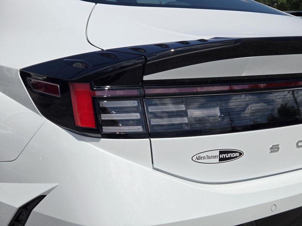 New 2026 White Hyundai Limited image 7