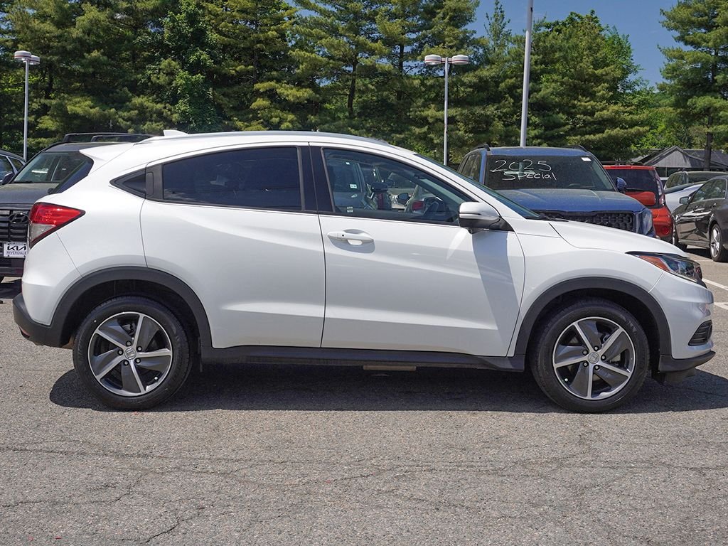 Used 2021 White Honda EX image 18
