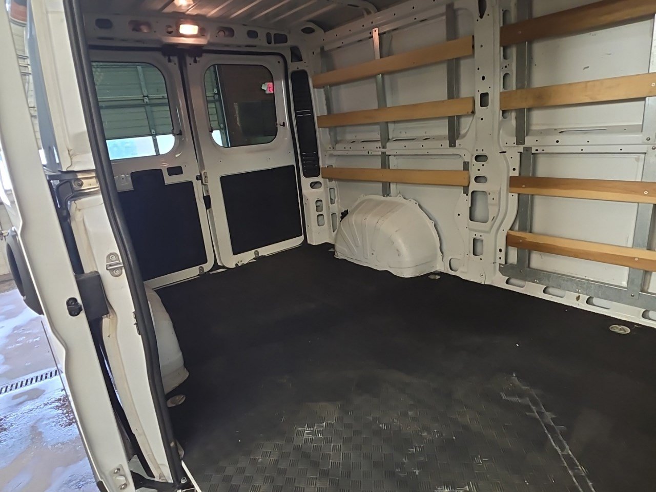 Used 2025 Bright White Clearcoat Ram Tradesman image 33