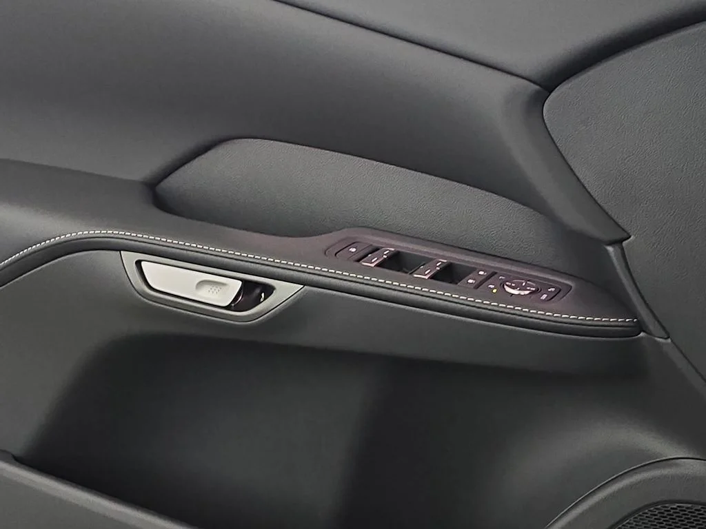 New 2026 Iridium Lexus PREMIUM PLUS image 26