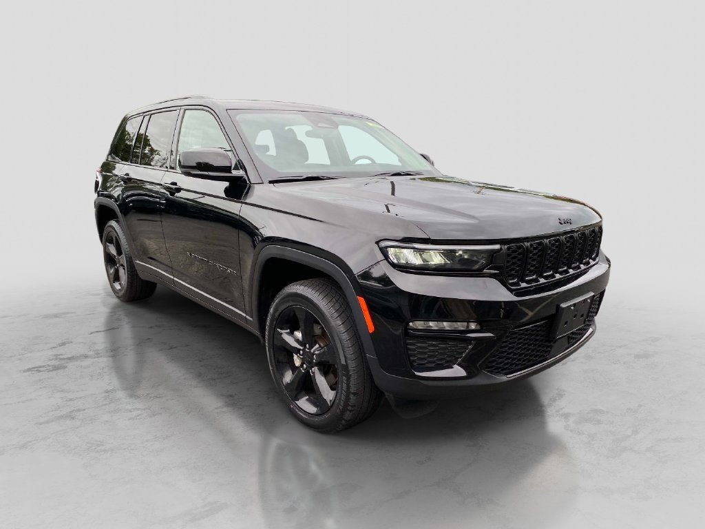 Used 2023 Black Jeep Limited image 11