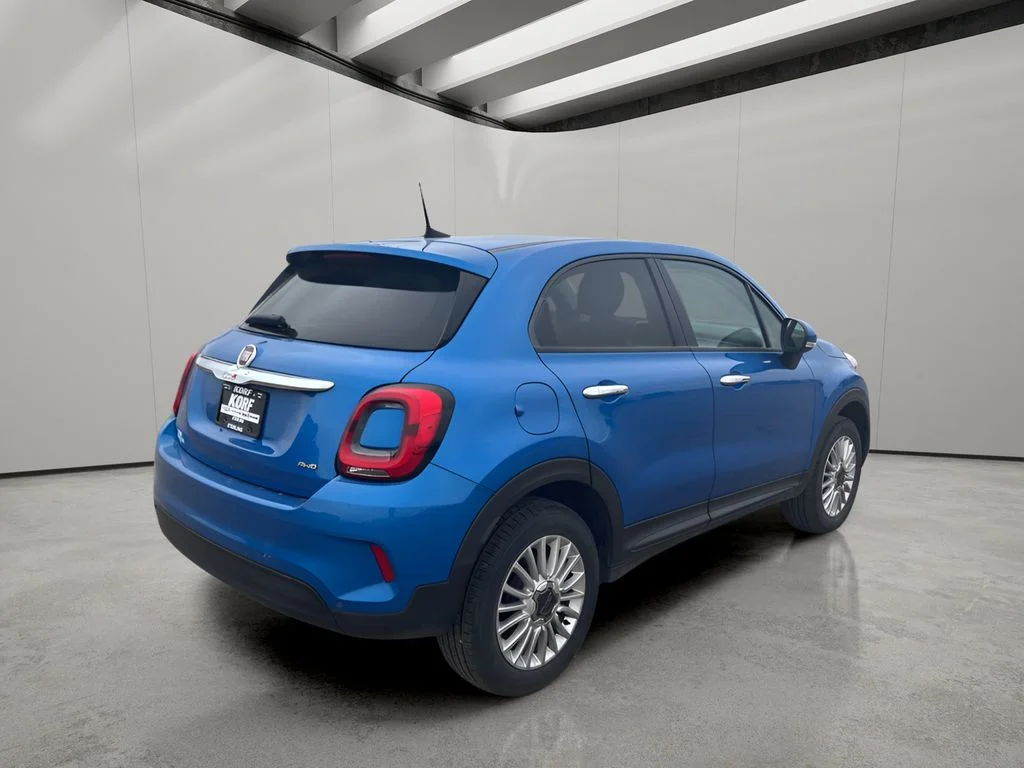 Used 2021 Italia Blue FIAT Pop image 5