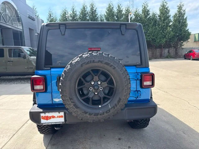 Certified Used 2023 Blue Jeep Sport S image 9