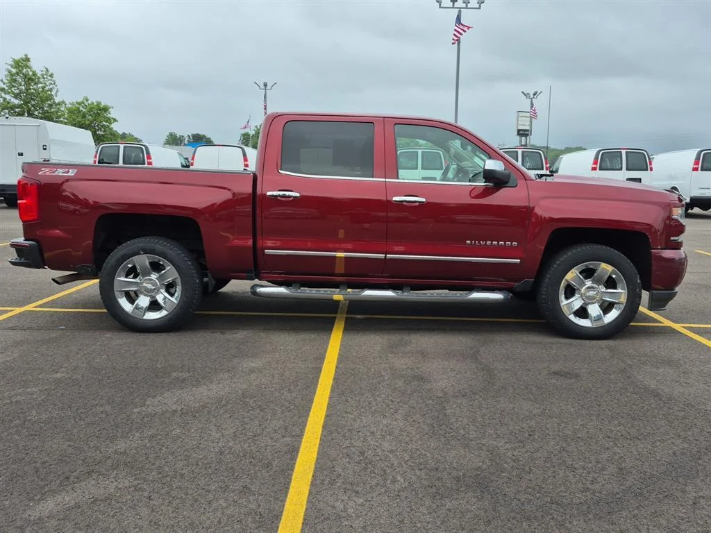 Used 2017 Siren Red Tintcoat Chevrolet LTZ image 4