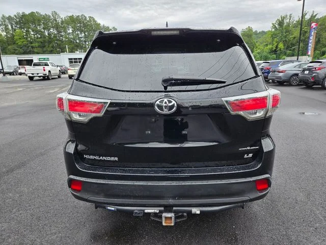 Used 2015 Black Toyota LE Plus V6 image 7