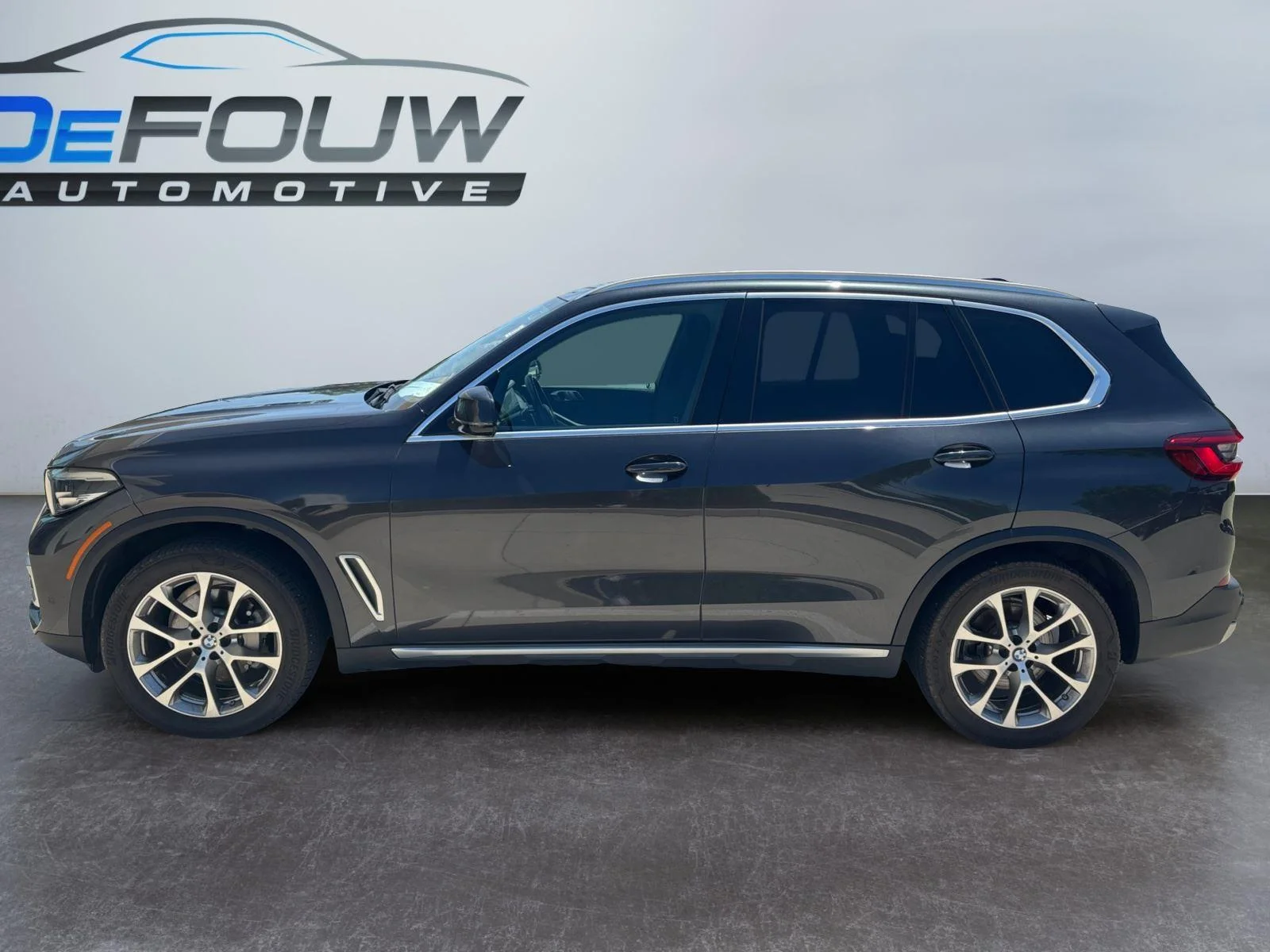 Used 2020 Dark Graphite Metallic BMW xDrive40i image 18