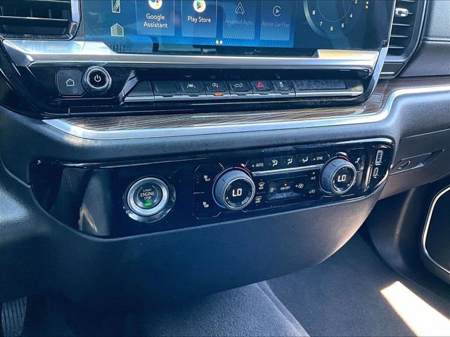 Used 2022 Black Chevrolet LT image 26